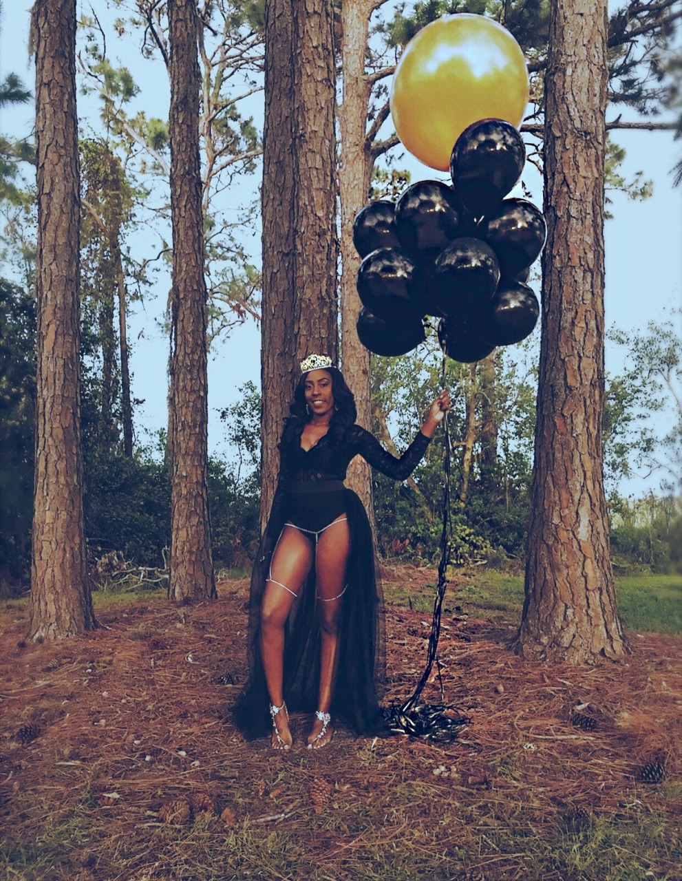 kickznkinks:  If you’re gonna turn 30 you might as well look Bomb AF doing it 👑
