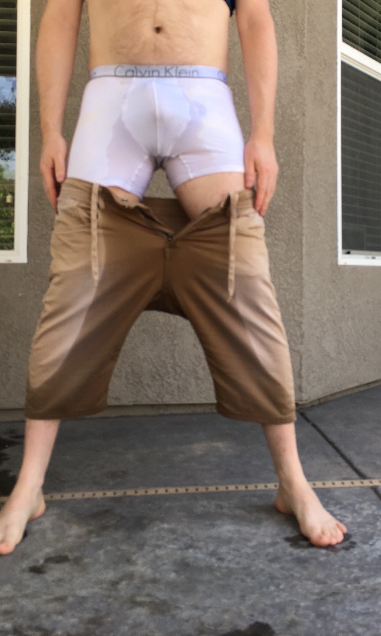 soggypants2:Naughty peeing in my stained white briefs and khaki shorts.