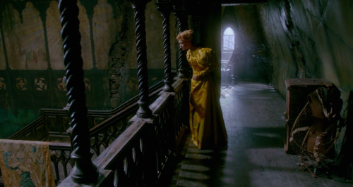 whosthatknocking:Crimson Peak (2015) dir. Guillermo Del Toro