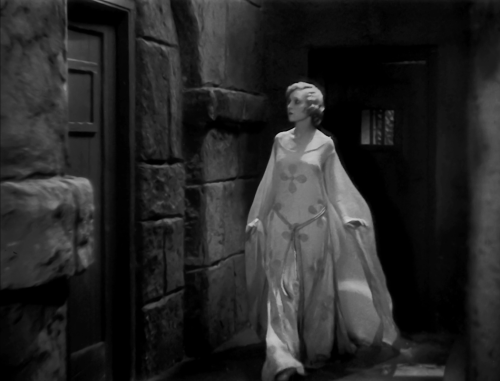 giallolooks:Madge Bellamy in White Zombie (1932, Victor Halperin), Jean Rollin’s favorite movie and 