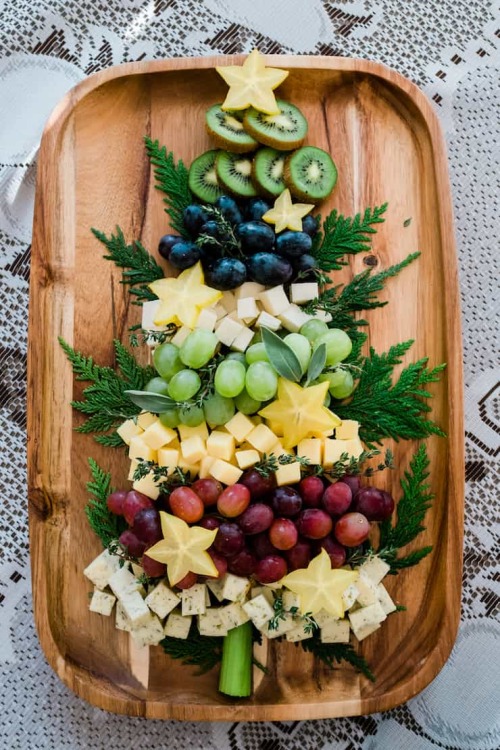  Christmas Tree Cheese Board - Muy Bueno Cookbook 