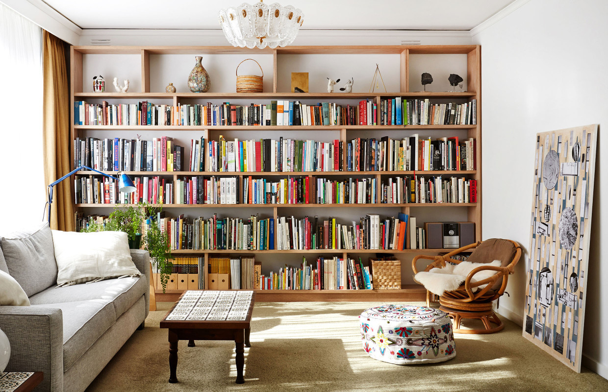 amandaonwriting:  Bookshelves