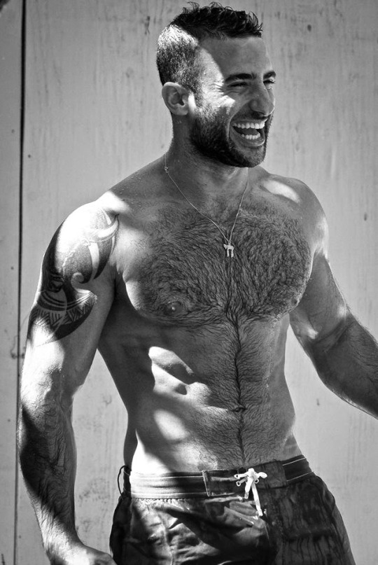 maleviews:  Eliad Cohen