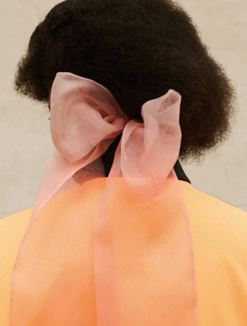 theleoisallinthemind:Photographed by Julia Noni for Vogue Germany September 2018