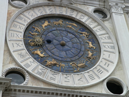 guessingjess: Zodiac Clock that I saw in Venice—St. Mark’s Square
