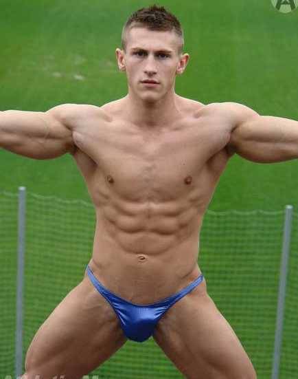 Please Follow These Blogs! - Candidmale | Swimmersdivers | Menwatching | Cutclean | Mirrormenselfies
