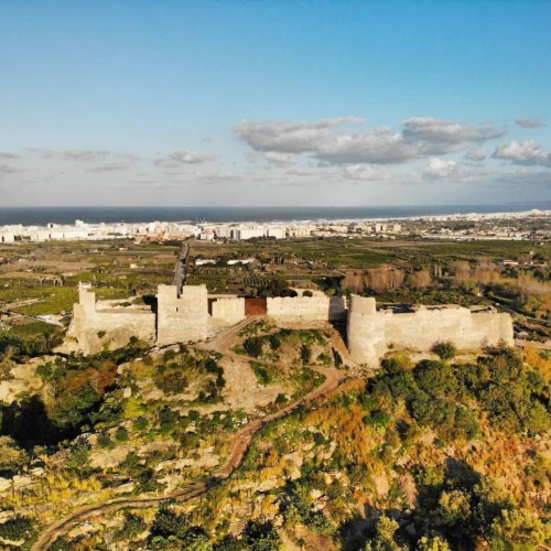 El Castillo de Bairén, también conocido como de San Juan, es posiblemente una antigua fortificación 