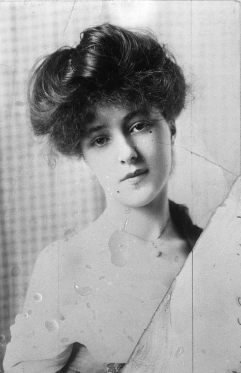 Evelyn Nesbit - Undated Photo
