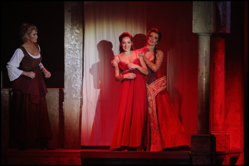 julienjolras: Costumes of Juliette in Prague production of Roméo et Juliette (Romeo a Ju