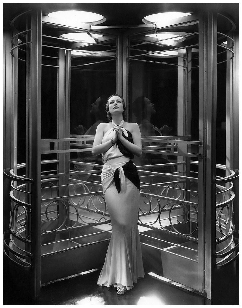 vampdreaminginhollywood:  Joan Crawford 