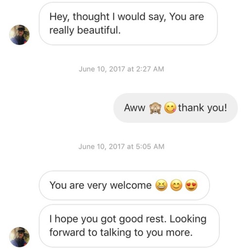luloomo:luloomo:luloomo:When he slides in your DM’s with pure intentions and it works. I thirst foll