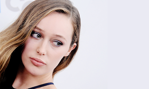 rumplestiltskin: Actress Alycia Debnam Carey attends the Australians In Film: Heath Ledger Scholarsh