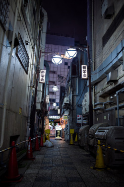 lkazphoto:  Prosperity Lane, Ueno （上野）           Follow me on Instagram — @eyexplor
