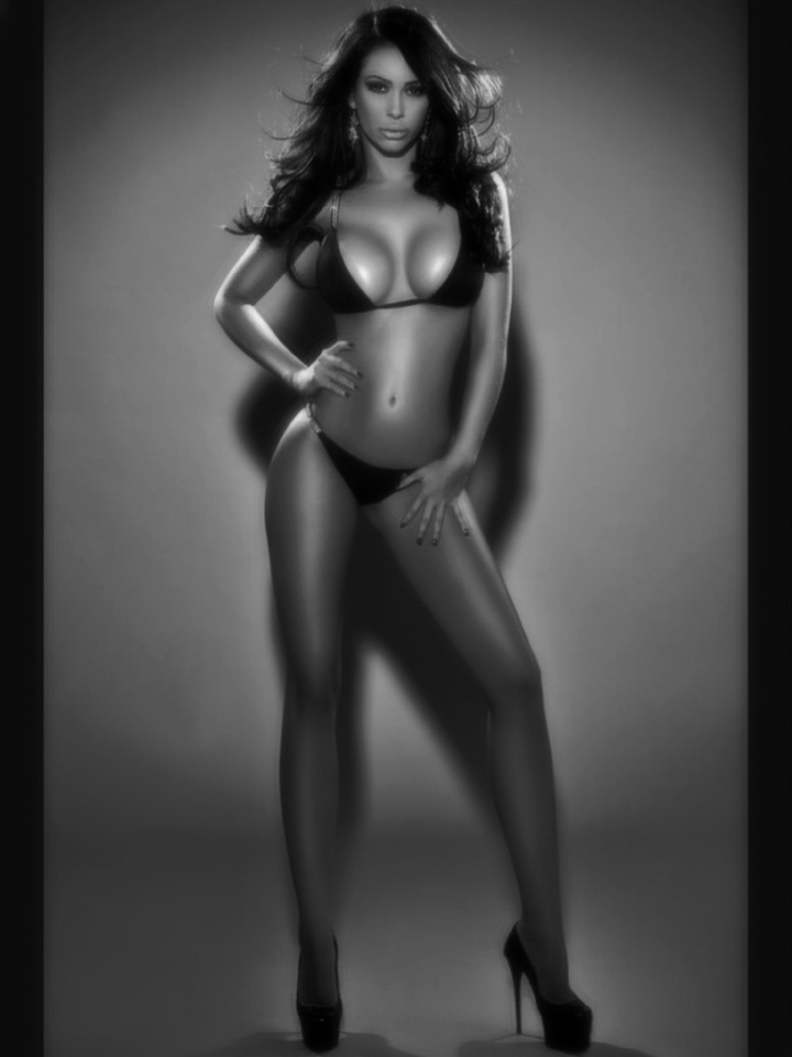 hdsport:  With over 27,000 pictures and 8,500 followers you should check out my blog