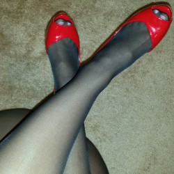 herhosiery:  Rockin my new heels wearing some silky #Leggs #SheerEnergy #pantyhose = ) I love how these look together! #pantyhosefetish #footfetish #nylontoes #pantyhosefeet #pantyhosetoes #nylonfeet #nylontoes #nylonfetish #nylons #tights #tightsfetish