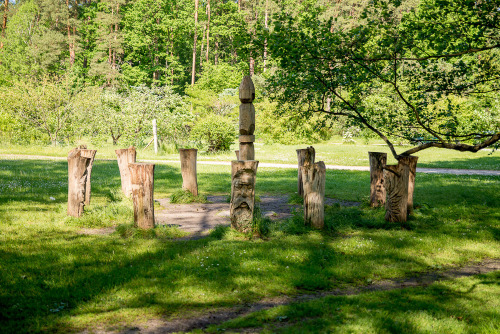 lamus-dworski:Wooden sculptures in “Galindia”, Iznota, Poland.Photos © Szymon Gryko.