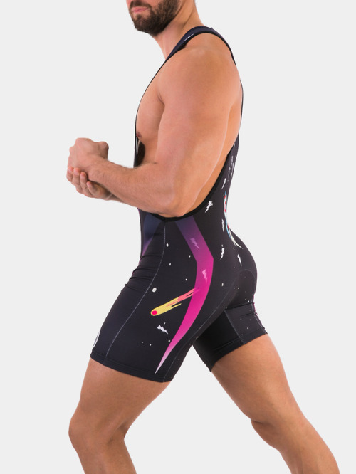 You will be sure to make an entrance with the colourfully daring design of this wrestling suit.  The