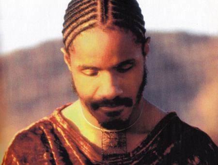 snoopbloggyblogg:  Remember when Stevie Wonder looked like he belonged in Outkast’s Elevators (Me & You) video?  @beam-meh-up-scotty