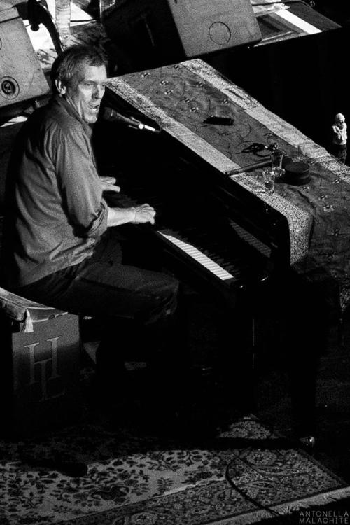 let-them-tour: Hugh Laurie &amp; The Copper Bottom Band - Teatro Gran Rex, Buenos Aires - 15/03/