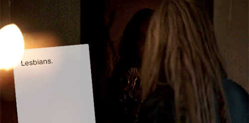 pr1deandj0y: Clexa + Cards Against Humanity