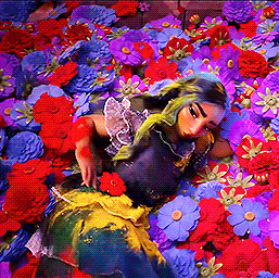 Isabela And Mirabel Matching Gif Icons.