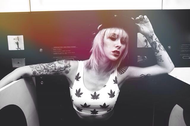 vorpalsuicide:  cityofthefatale:  Alysha Nett - #cityofthefatale 👌 - Perfection