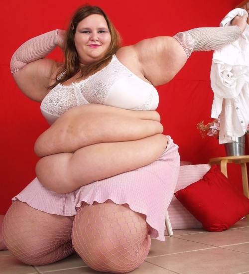 bavarian-fa:  Angie Kimber