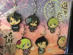 One more classic Shingeki no Kyojin merchandise score today: the full set of six 2013 Kyoto Anime Fair (KyoMaFu) exclusive yukata rubber straps!Really love Historia’s blushy smile here :D