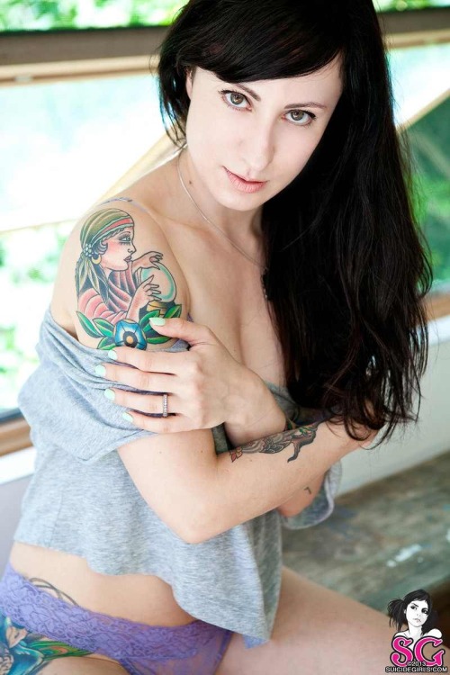 whitelatexmonkey:  Fabrizia