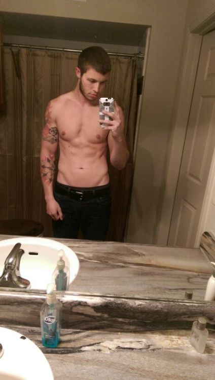 ksufraternitybrother:  ETHAN!KSU-Frat Guy: adult photos