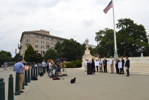 Fewer Than Ten People Show Up For Ex-Gay Pride Event That Expected to Draw 'Thousands'