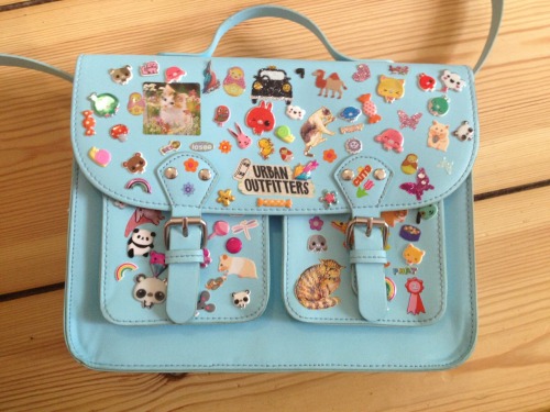ahleau:  I modified my bag :3