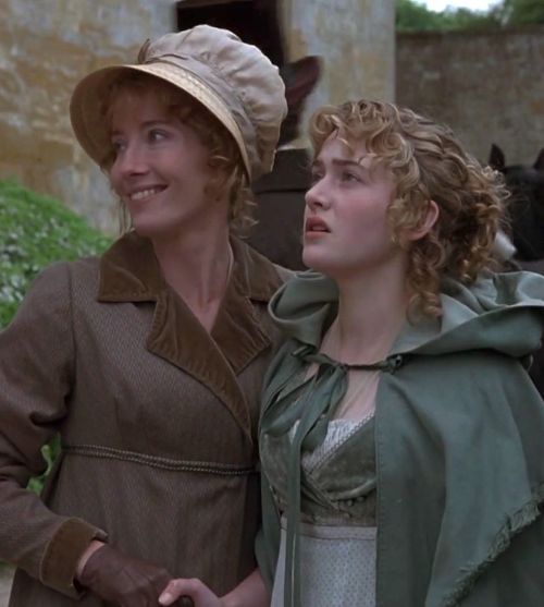 mademoisellelapiquante:Emma Thompson and Kate Winslet in Sense and Sensibility - 1995