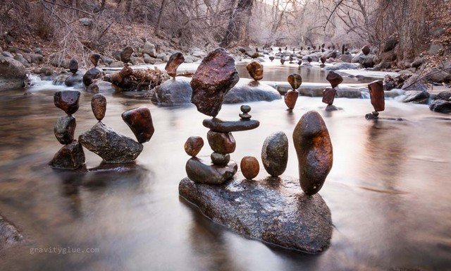 digitalexrth:    LAND ART BY GRAB MICHAEL     Pillaged talent.