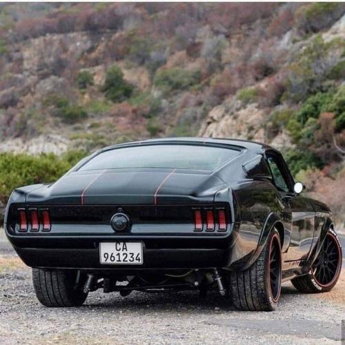 Ford Mustang 