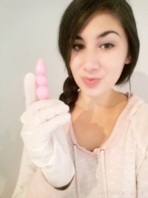 https://gloveslover.tumblr.com/post/149331962258