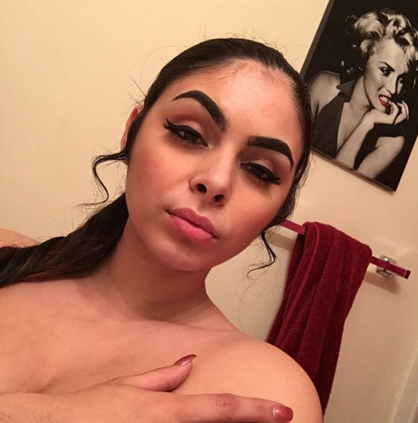 amateurvideosandpictures:  Persia Bitch 