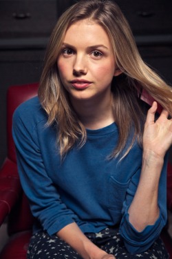 hannahmurraynews:  Hannah Murray for Interview