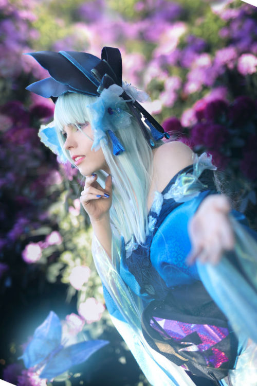 Fandom:Onmyoji Cosplayer:SeTsi Character:Aoandon Found here: Dailycosplay