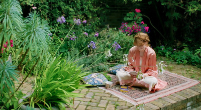 XXX lovecrumbss:Florence at home 🦋🥀💘 photo