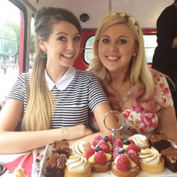 sprinkleofglitr:  Had afternoon tea on a