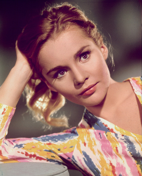 miss-accacia27:
“Tuesday Weld
”