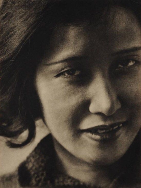 x-heesy:Yasuzō Nojima (1889-1964) is a Japanese photographer, especially well-known