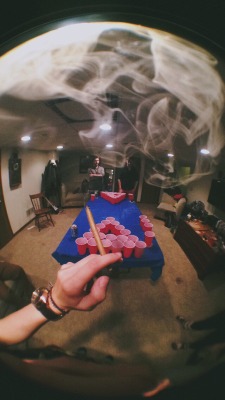 crank-out:  beer pong n’ blunts 💥