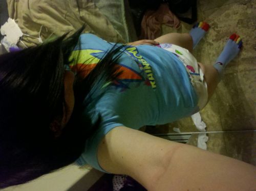 http://sweetgirls-abdl.tumblr.com/post/48854247253
