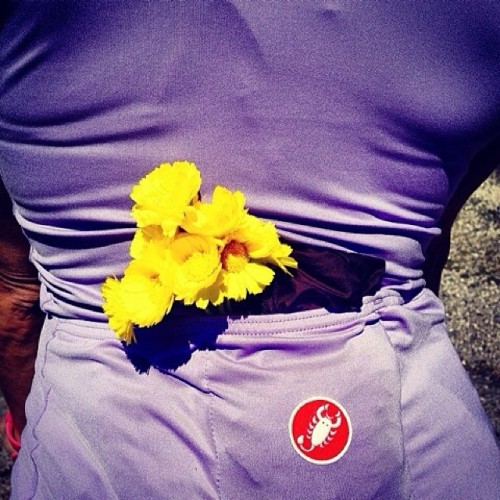 castellicycling: It looks like spring in CO. Via @annefrogie