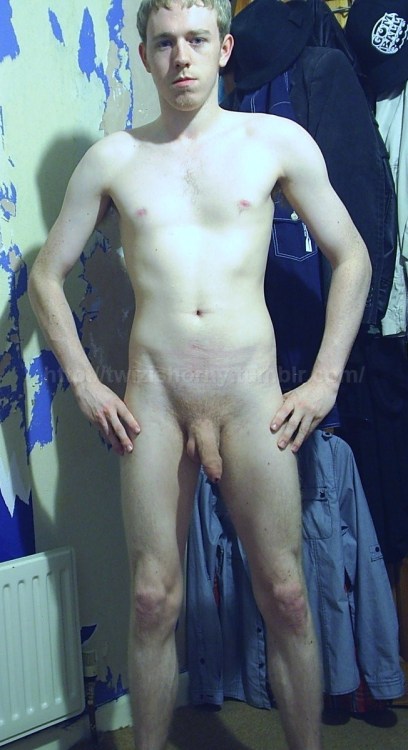 http://hotnekkidboiz.tumblr.com/post/47764708989