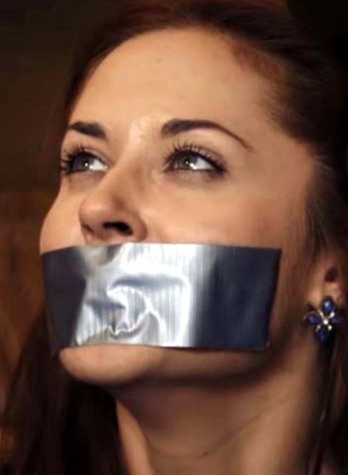 vekolroad:Exquisite Russian hostage. Lots of male interference in the vid. https://www.youtube.com/w
