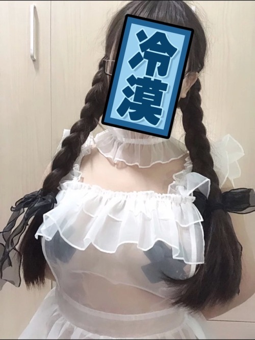 感谢 宇宙无敌可爱小仙女 投稿： 小仙女投稿 美图社不定期发布高质量原创博主投稿，为保护作者隐私，随时删除，喜欢请转发。 欢迎投稿，秀出你的美丽。xingtongm