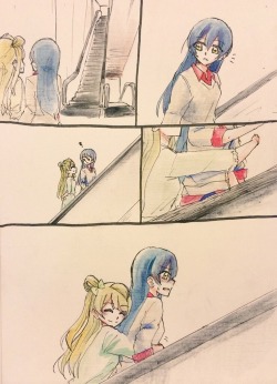 chichan54:  How KotoUmi would go on the escalator 